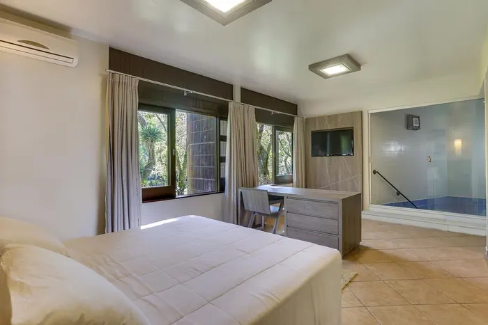 Suíte Premium com Piscina