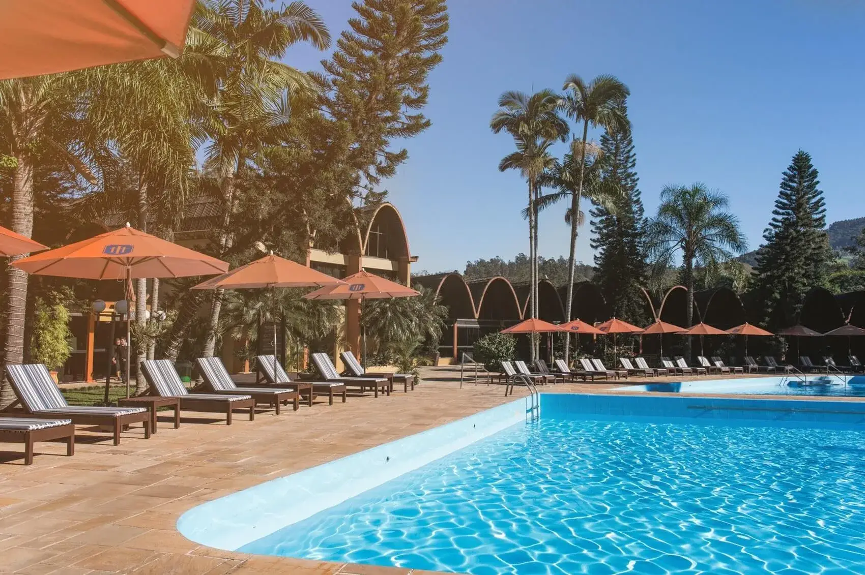 Piscina termal externa do Hotel Internacional em Termas do Gravatal